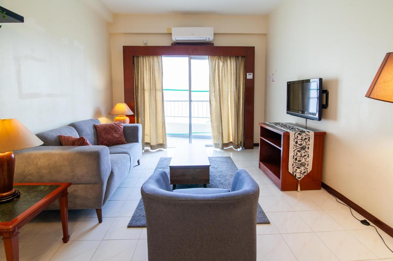 Apartment Rainbow Paradise At Tanjung Bungah